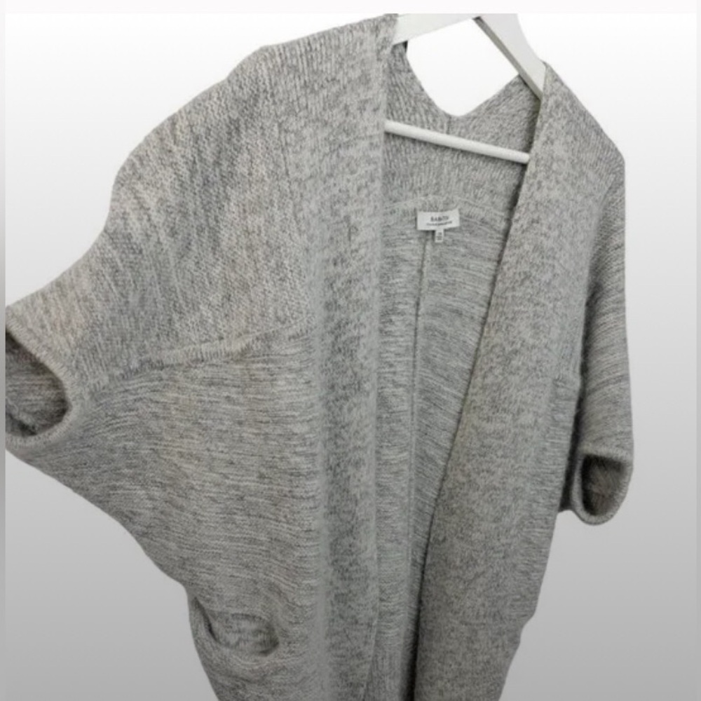 Aritzia Babaton Javier Cocoon Mohair Alpaca Blend Cardigan EUC Size S/M - Picture 7 of 16